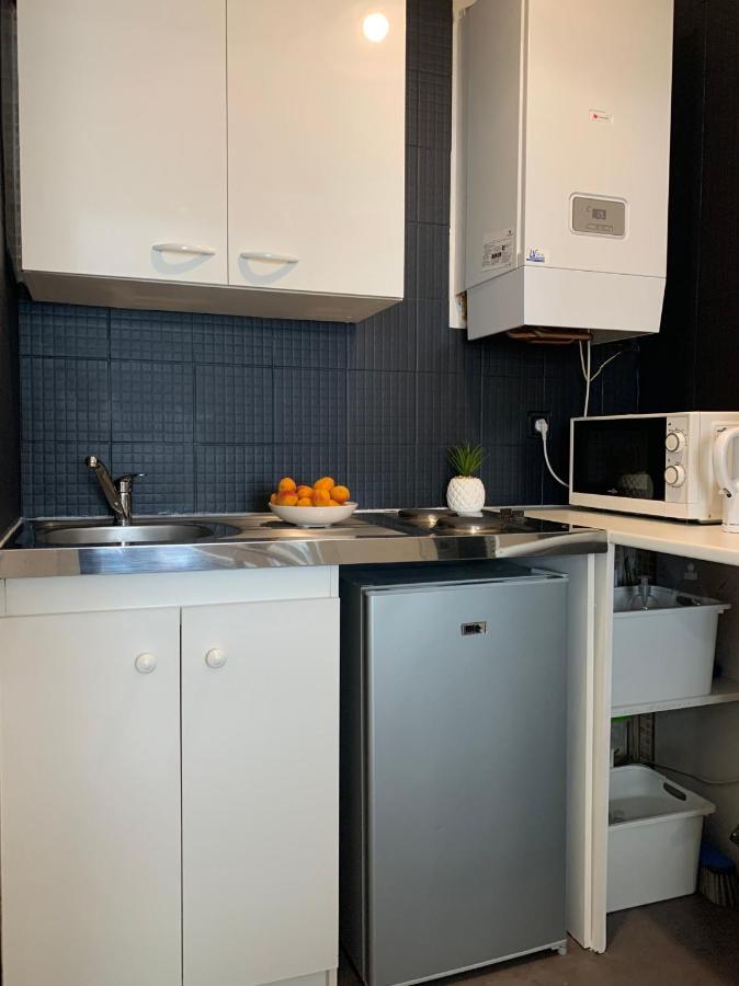 Joli Appartement En Plein Centre Либорн Екстериор снимка