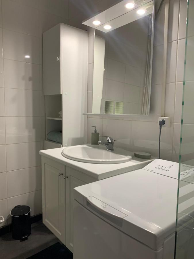 Joli Appartement En Plein Centre Либорн Екстериор снимка